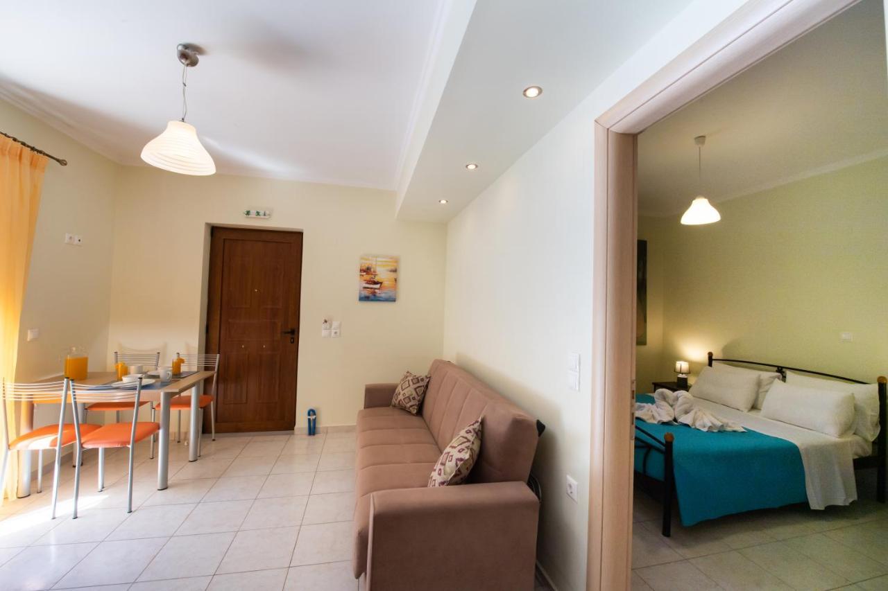 Delphinus Villas-Villa Nikitas Áyios Nikítas エクステリア 写真